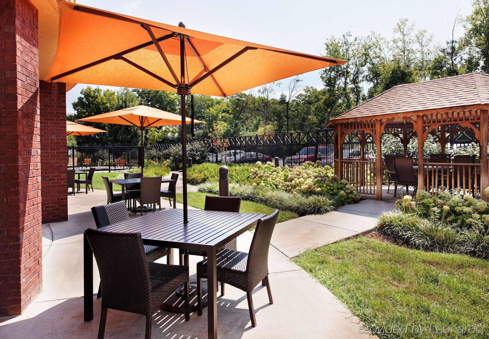 Courtyard By Marriott Knoxville Airport Alcoa Exterior photo
